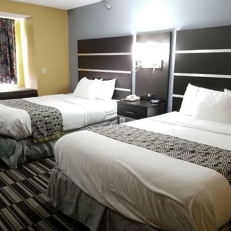 Microtel Inn & Suites By Wyndham Riverside Dayton Exterior foto